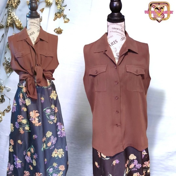 Vintage Tops - Vintage 1960's Funky Polyester Sleeveless Brown Collared Button Up Shirt